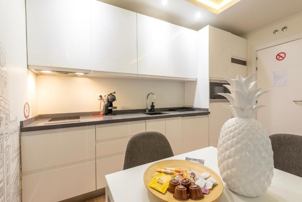 Фото City Center Apartments Sol