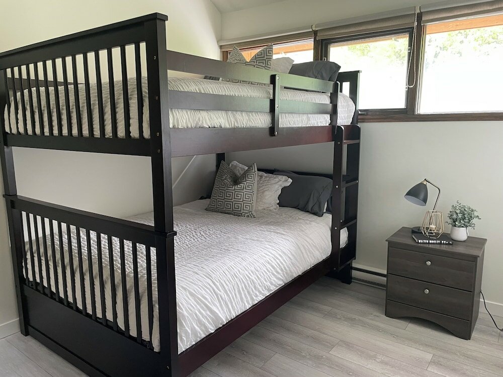 Фото 6Br Chalet i Ski Out i Private HotTub