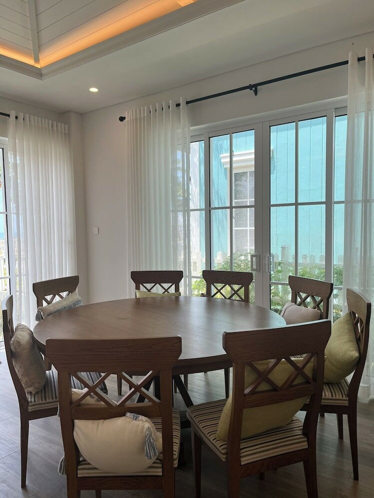 Фото Nova Beachfront Haven Villa