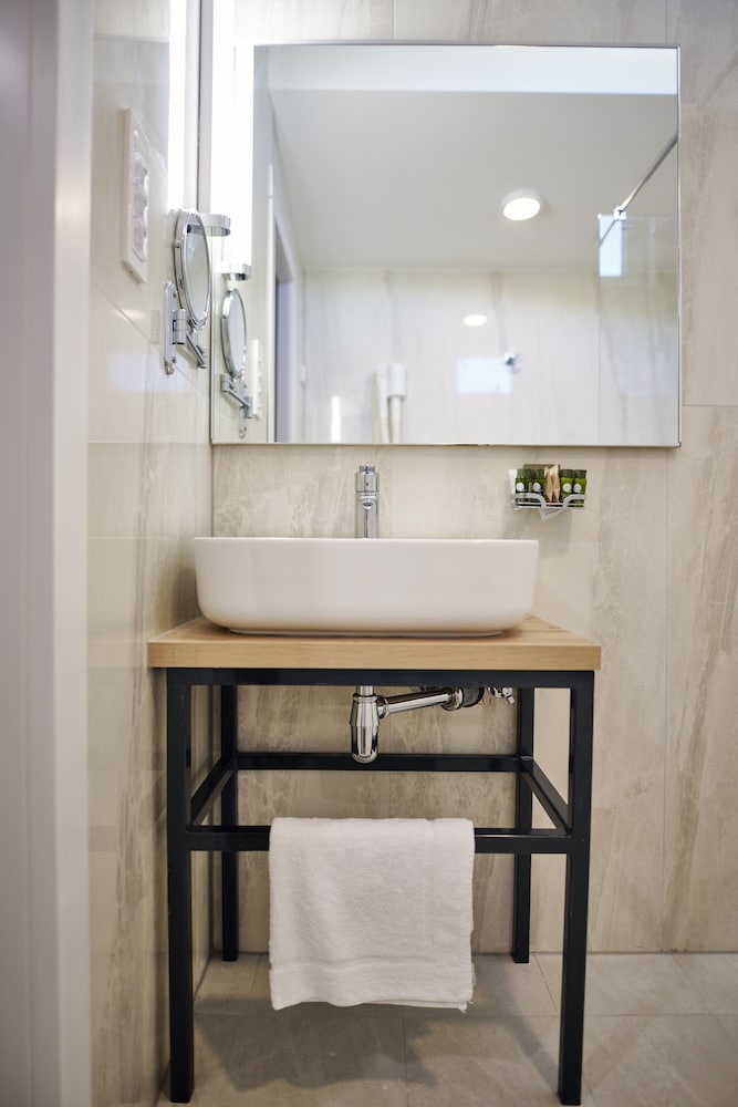 Фото Colentum Resort Murter