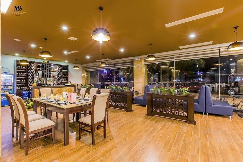 Фото Moon Halo Hotel