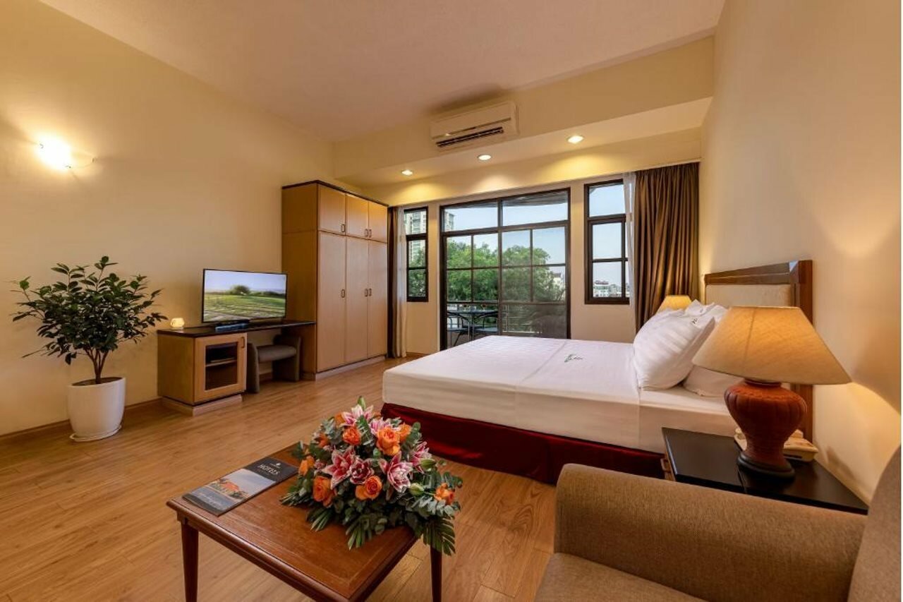 Фото Oriental Palace Apartment