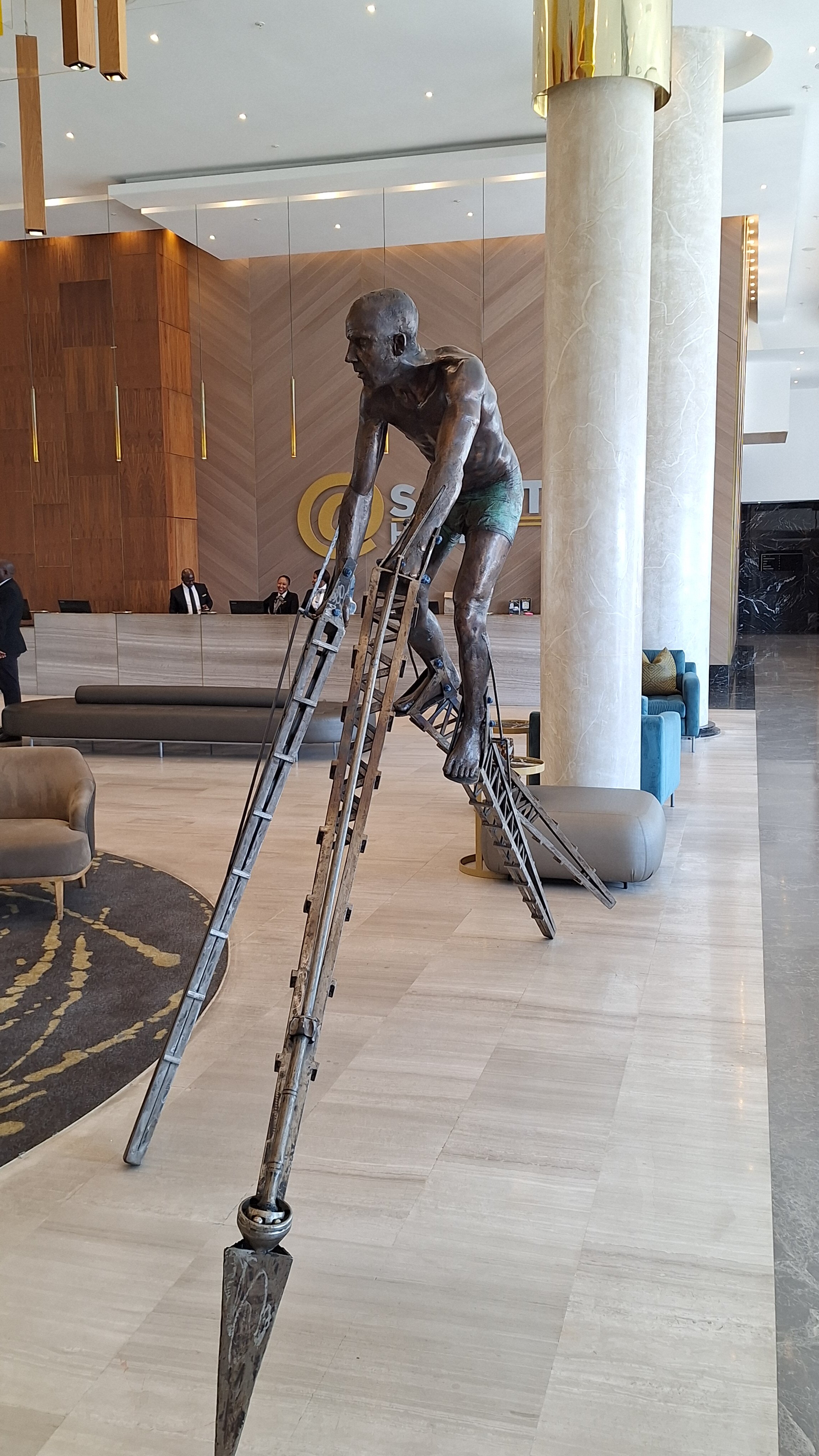 Фото @Sandton Hotel