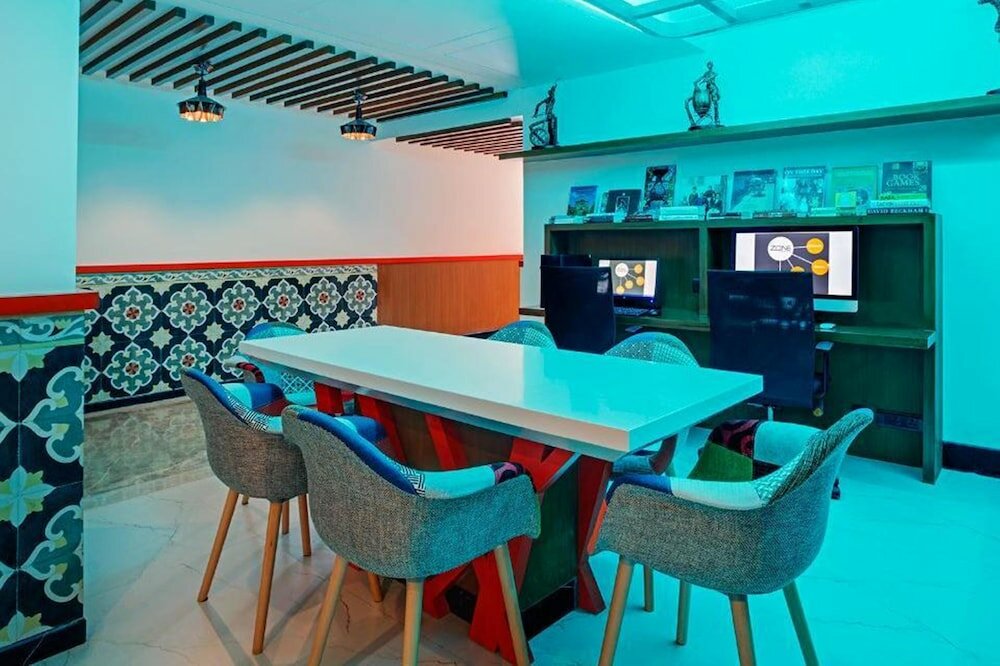 Фото Zone by the Park Orr Chennai