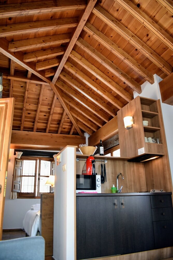 Фото Apartamentos Turisticos Alhambra