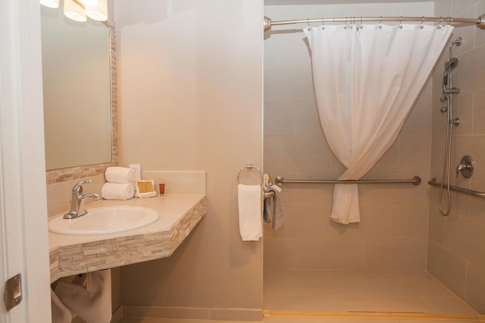 Фото Monarch Motel