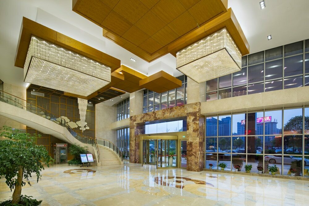 Hotel Zhangjiajie Huatian Hotel, Zhangjiajie, photo