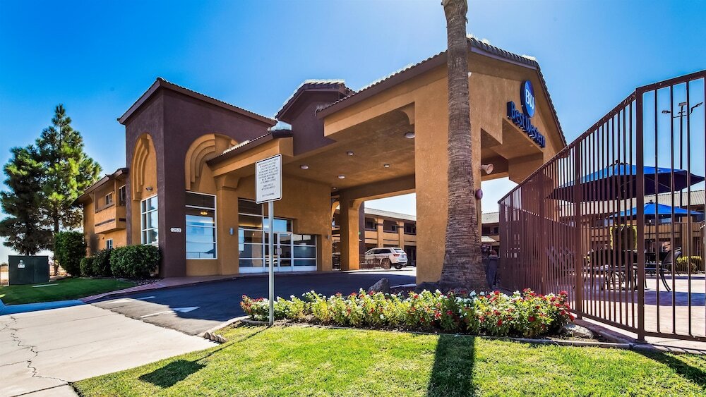 Фото Best Western Heritage Inn