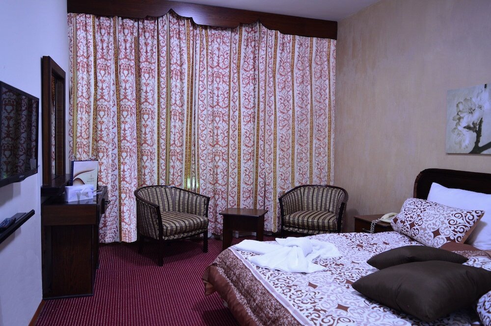 Фото Abjar Hotel