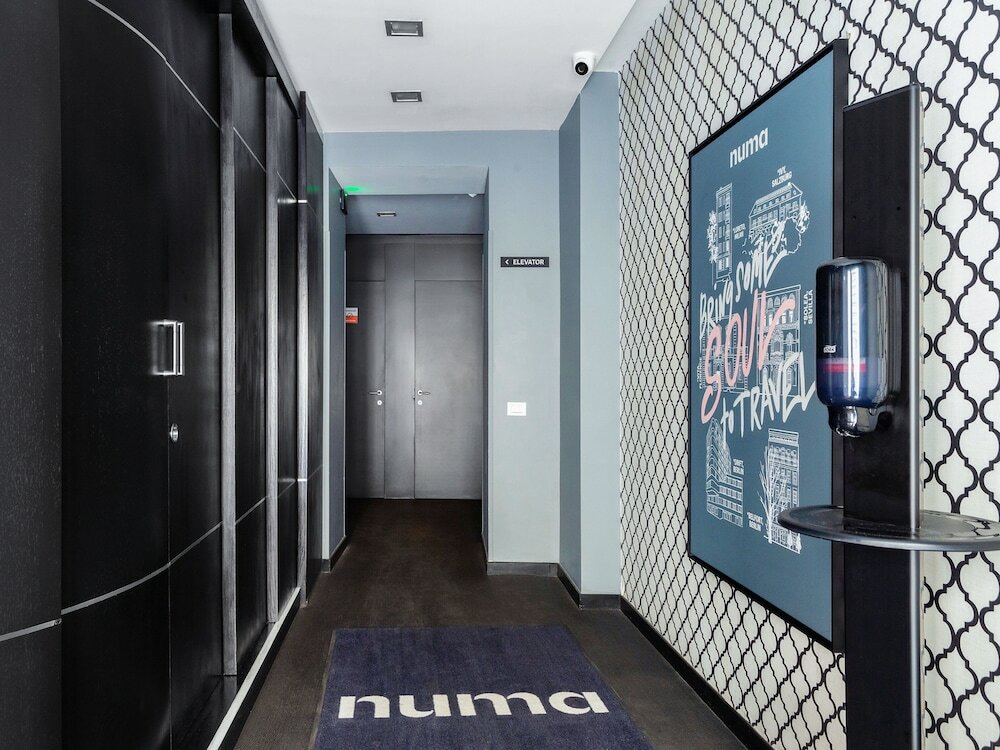 Фото The Telegraph Suites