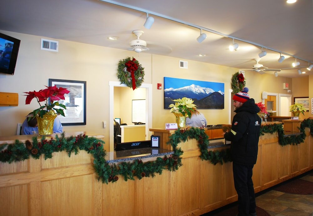 Фото Attitash Mountain Village