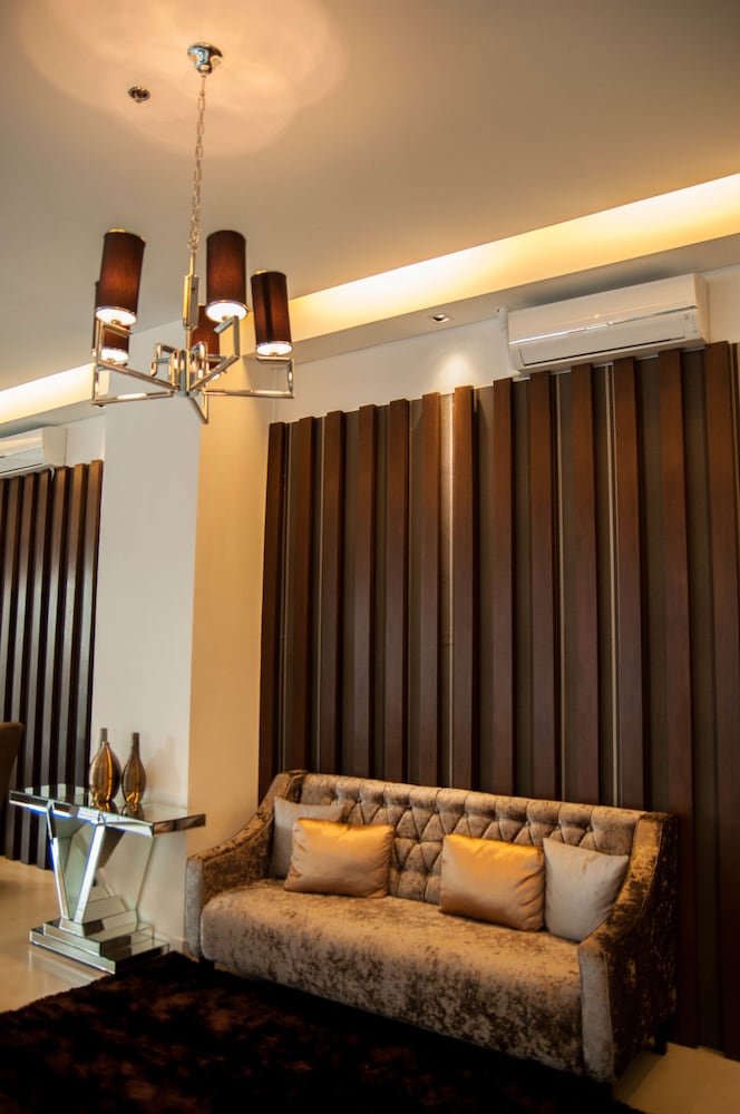 Фото Versailles Stay