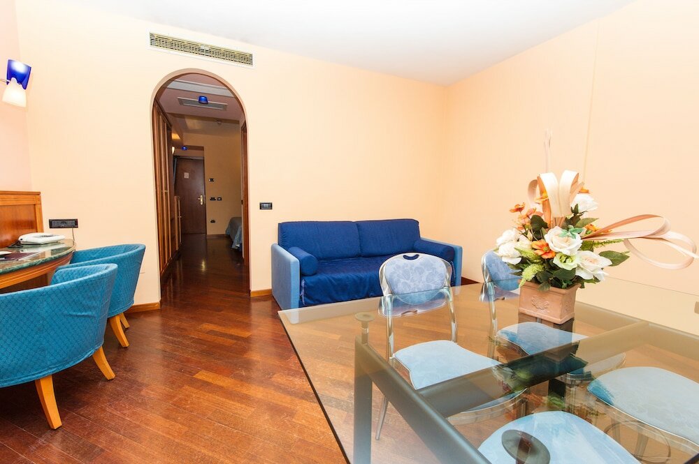 Фото Hotel Michelangelo Palace