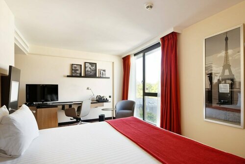 Внешний вид отеля Le Parchamp, Paris Boulogne, a Tribute Portfolio Hotel в Булонь-Бийанкуре, фото 2