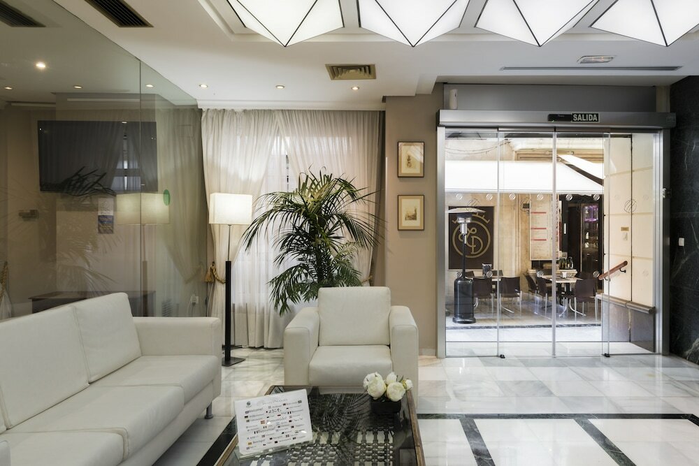 Фото Hotel Porcel Navas