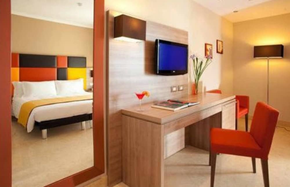 Фото Hotel Tiber Fiumicino