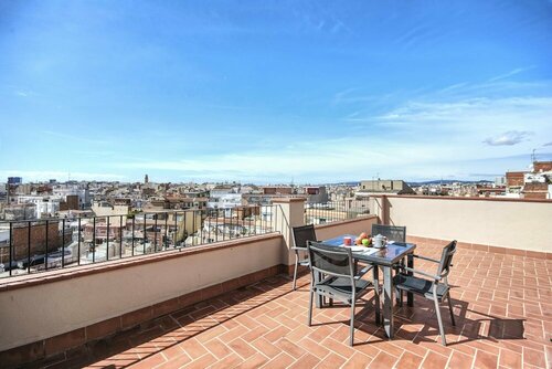 Гостиница Pierre & Vacances Barcelona Sants в Барселоне