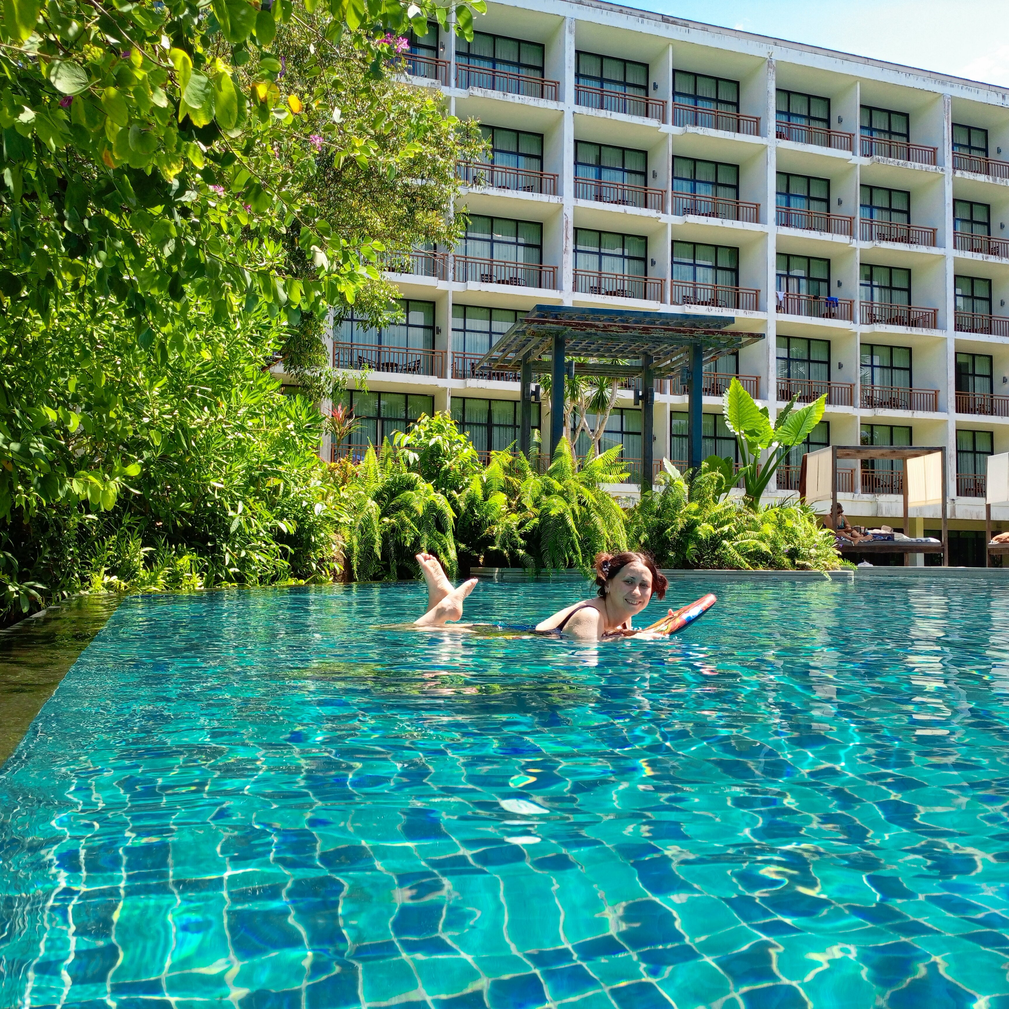 Фото отеля 2