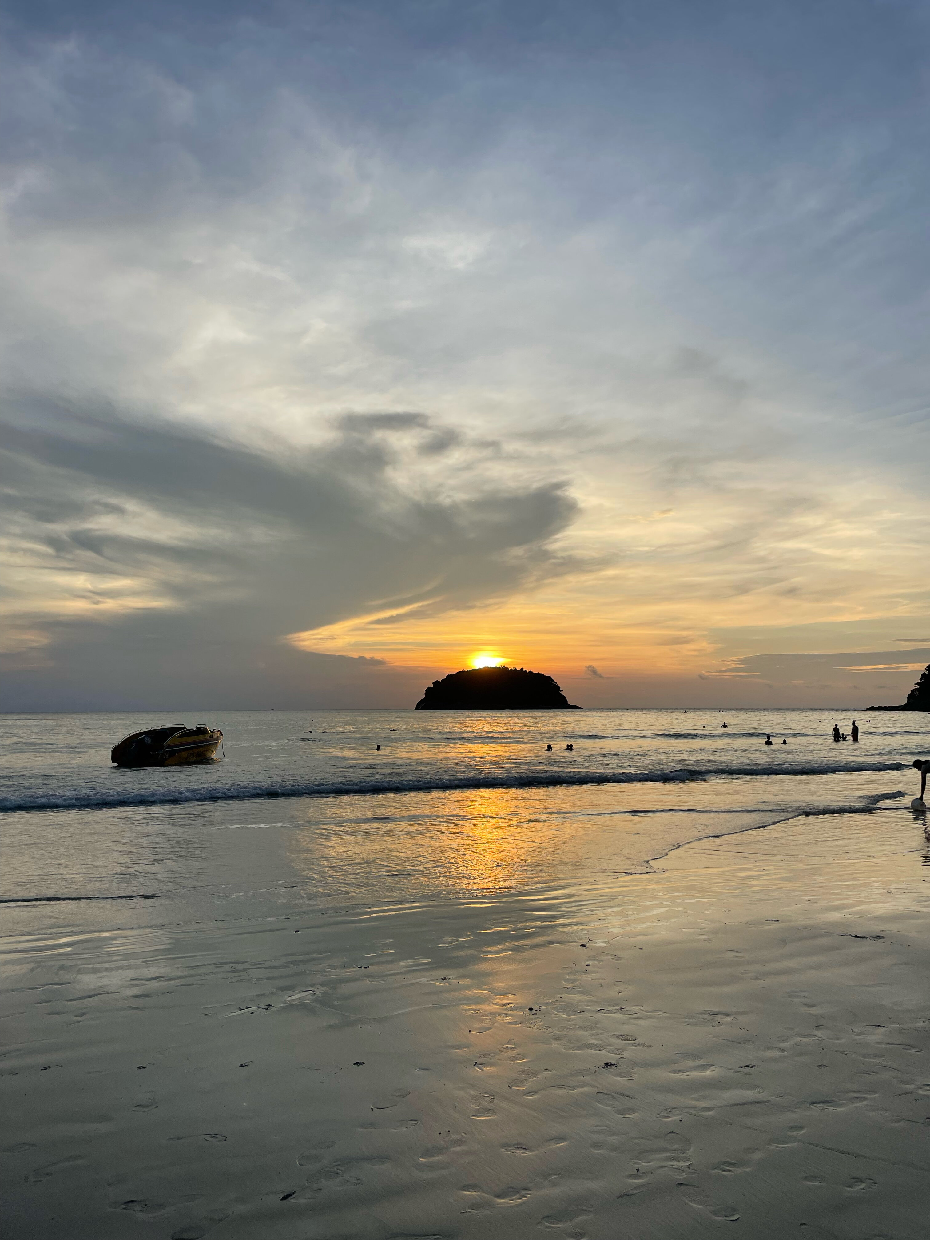 Фото Peach Blossom Resort & Pool Villa