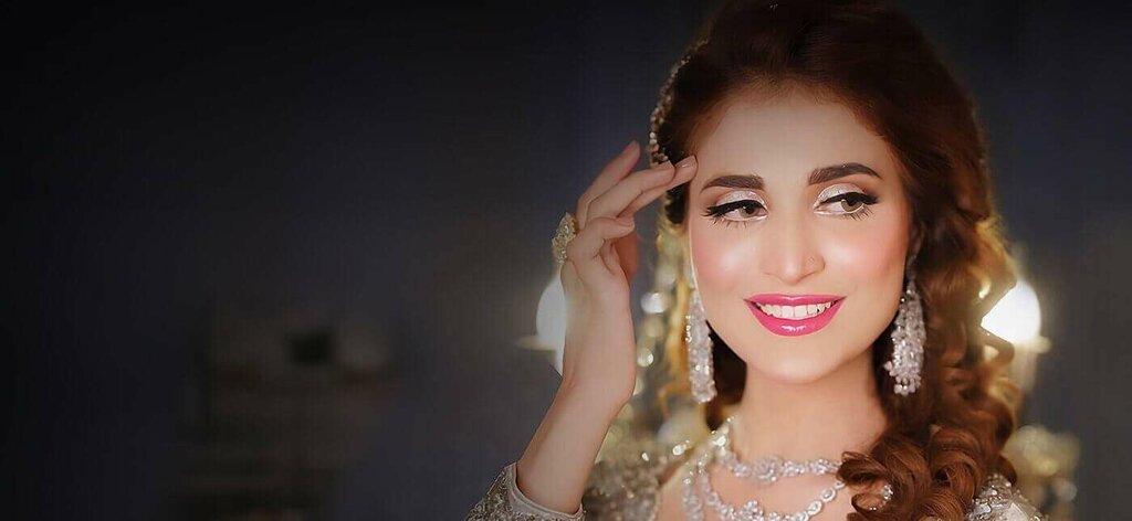 Makeup artists, stylists Dolled Up by Tooba Dubai Makeup Artist, Dubai, photo