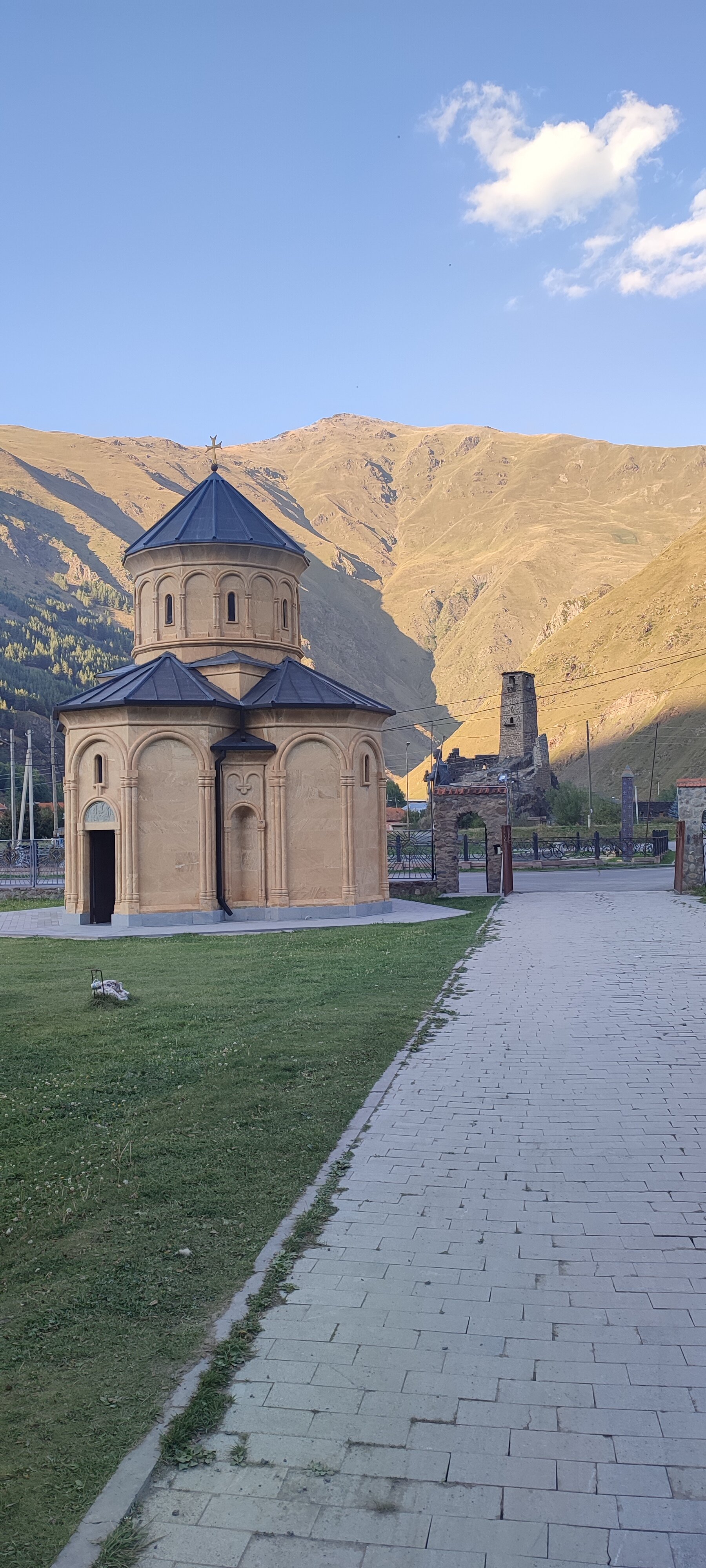 Фото Sno Kazbegi