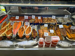 Rybnaya Lavka  (Volzhskoye Highway, 106) ، الأسماك والمأكولات البحرية