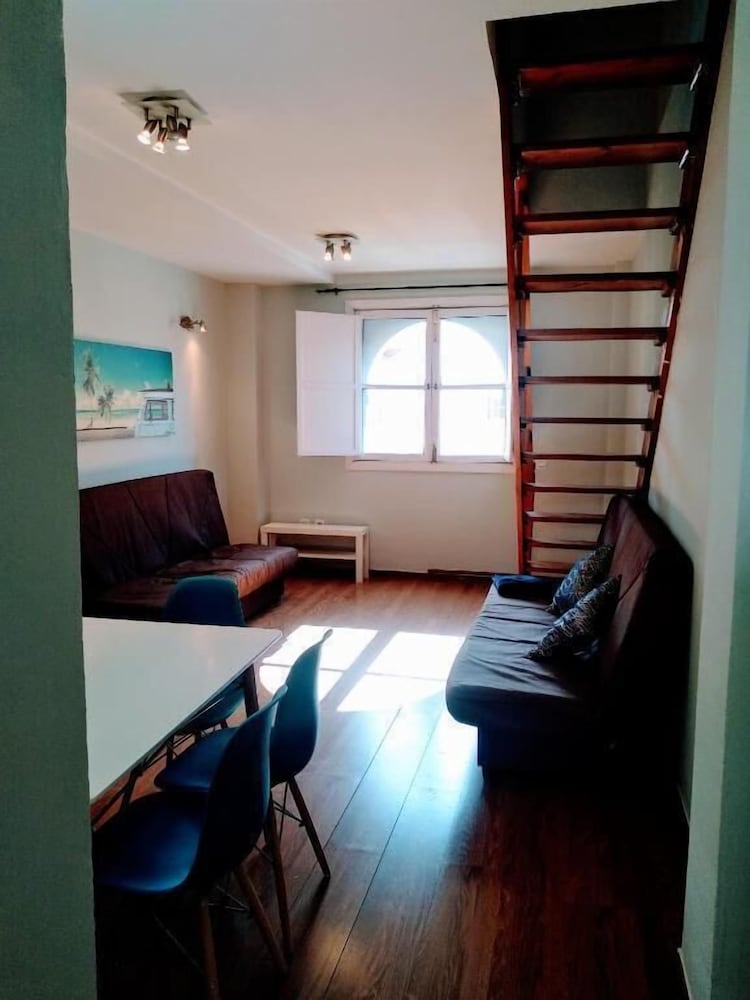 Фото Wish-Suite Juderia de Sevilla Apartment