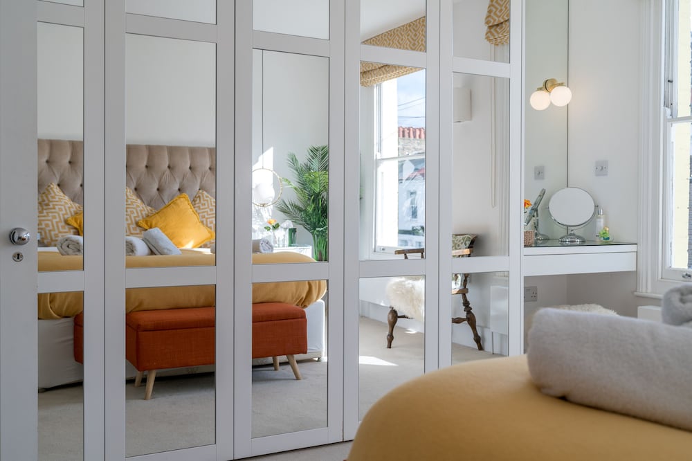 Фото Altido Captivating 2-Bed Flat In Shepherd'S Bush