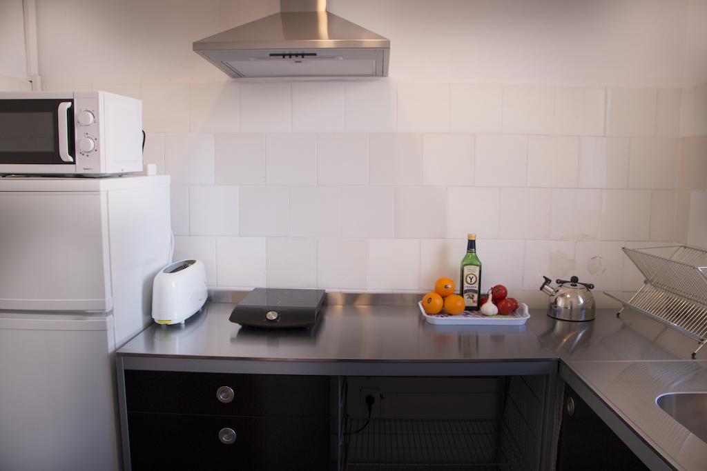 Фото Bed and Beach Barcelona Guesthouse