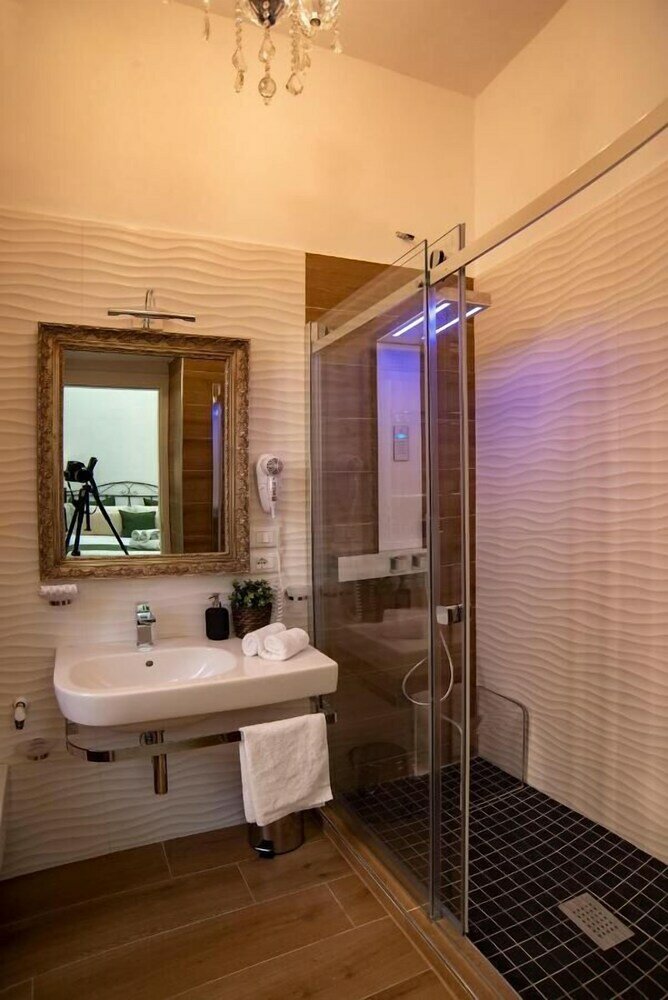 Фото Luxury Apartment with SPA