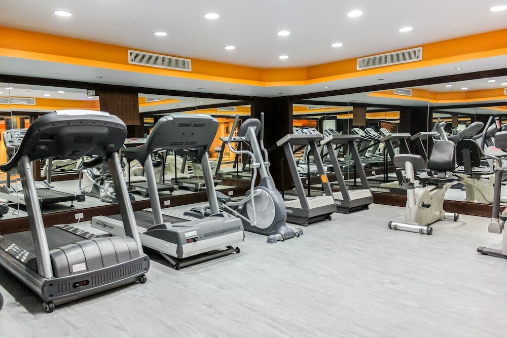 Фото Days Inn by Wyndham Hotel Suites Amman