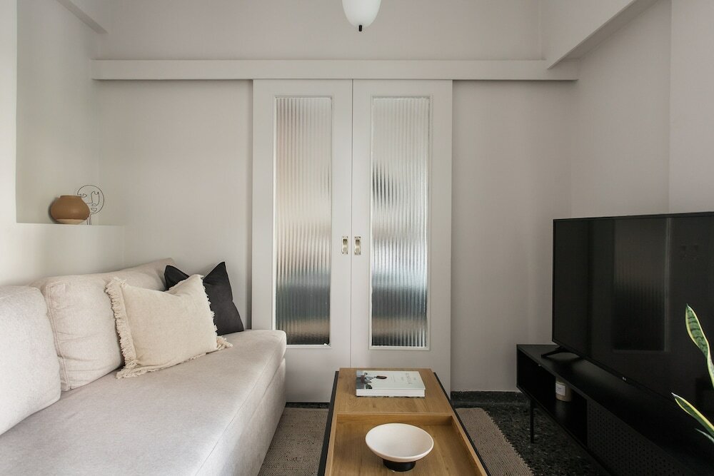 Фото Glorious 1br Apartment in Athens