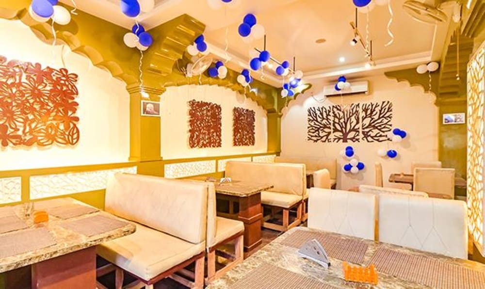 Фото Fabhotel Gns Suites