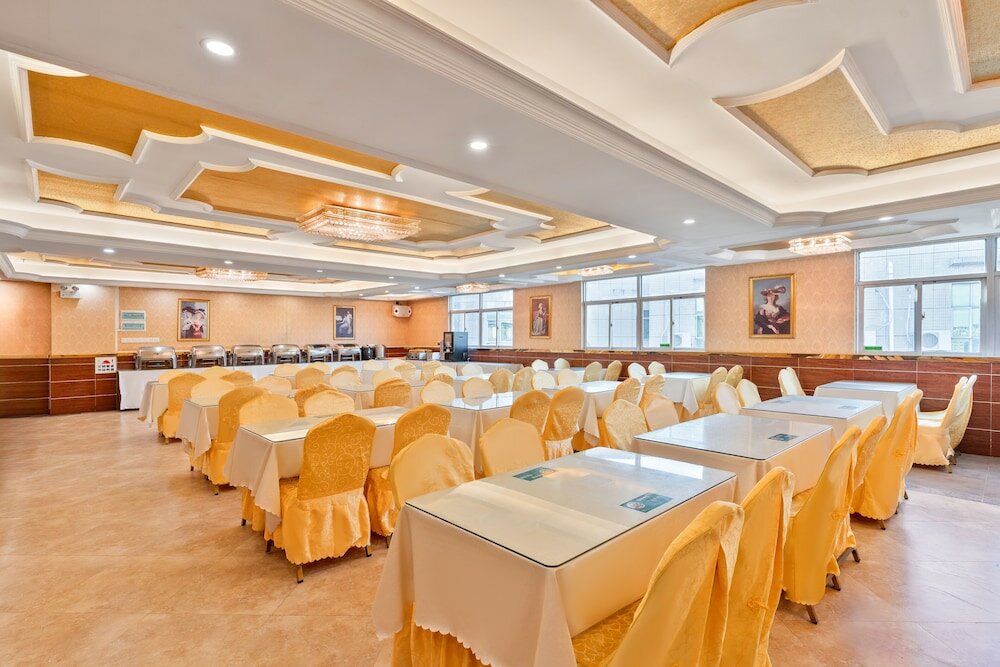 Фото Vienna Hotel Shenzhen International Exhibition Center Fuhai Qiaotou
