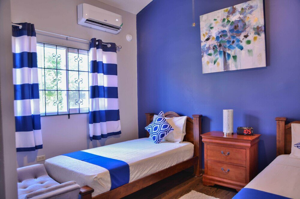 Фото Taylormade Golf Retreat III