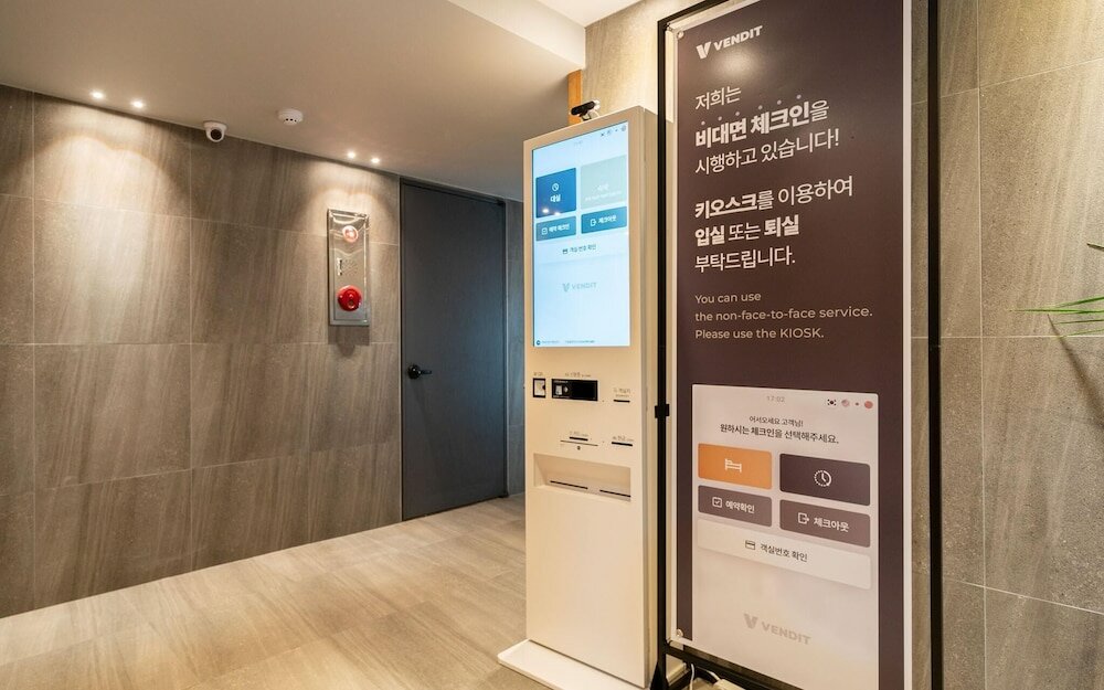 Фото Yeongdeungpo Hotel Home