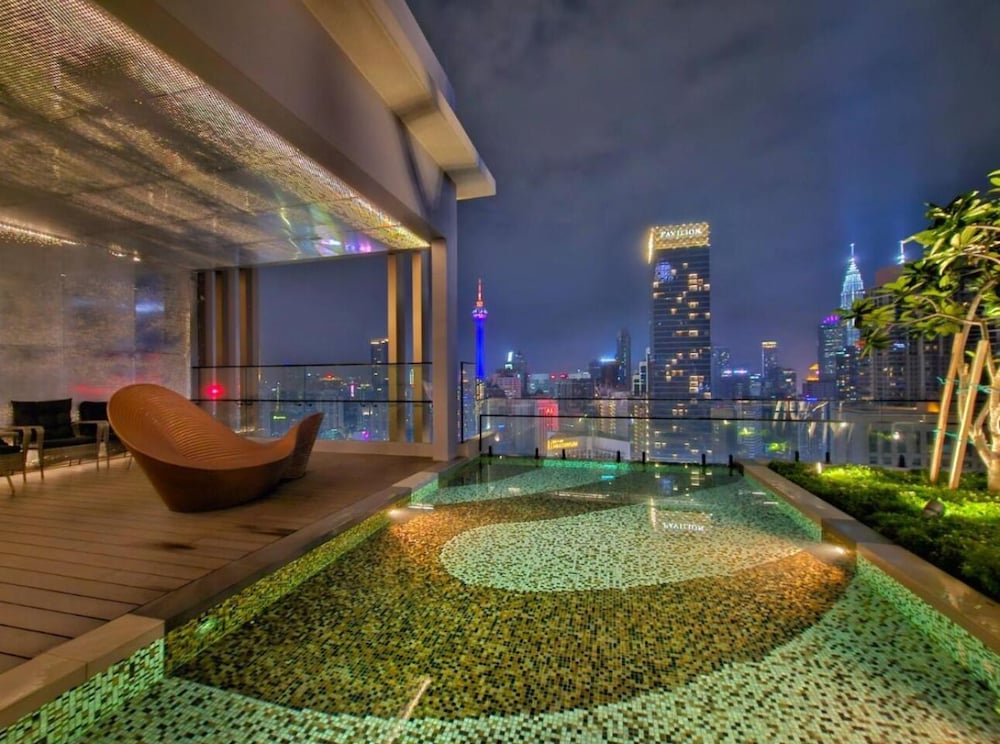 Фото Axon Residence Bukit Bintang by Luna