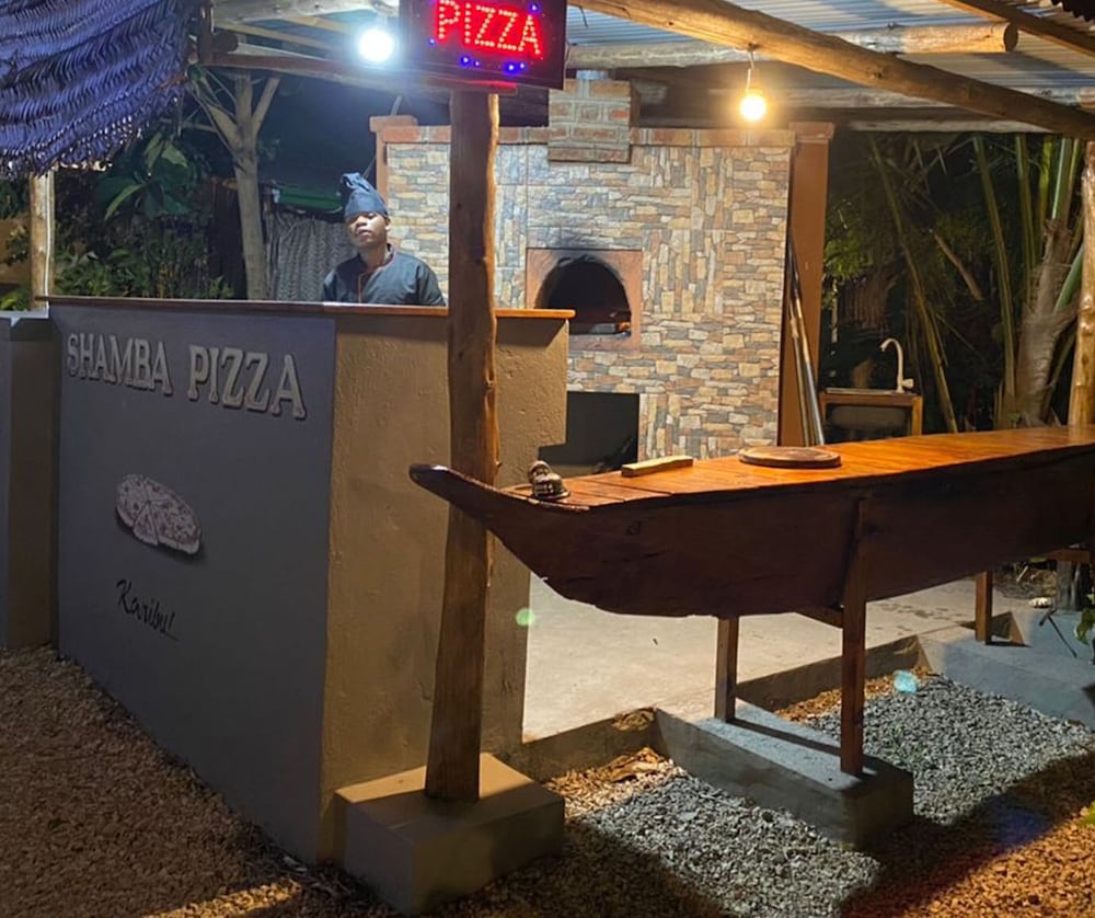 Фото Shamba Village Hotel