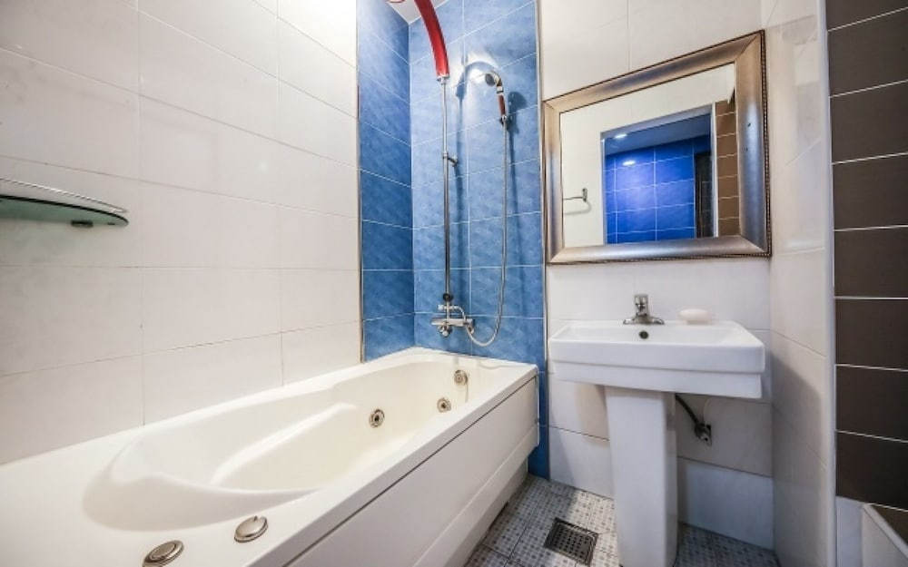 Фото Pohang E&a Hotel