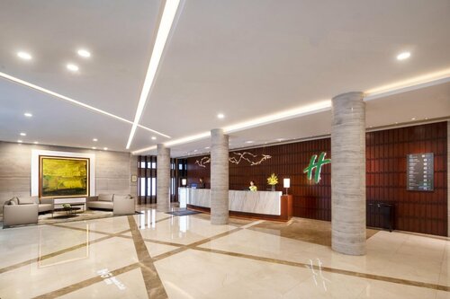 Гостиница Holiday Inn Shanghai Hongqiao Central в Шанхае