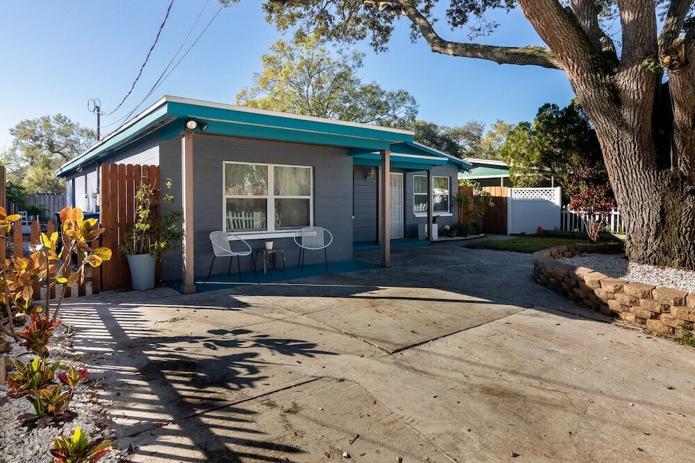 Фото A Getaway on Walnut