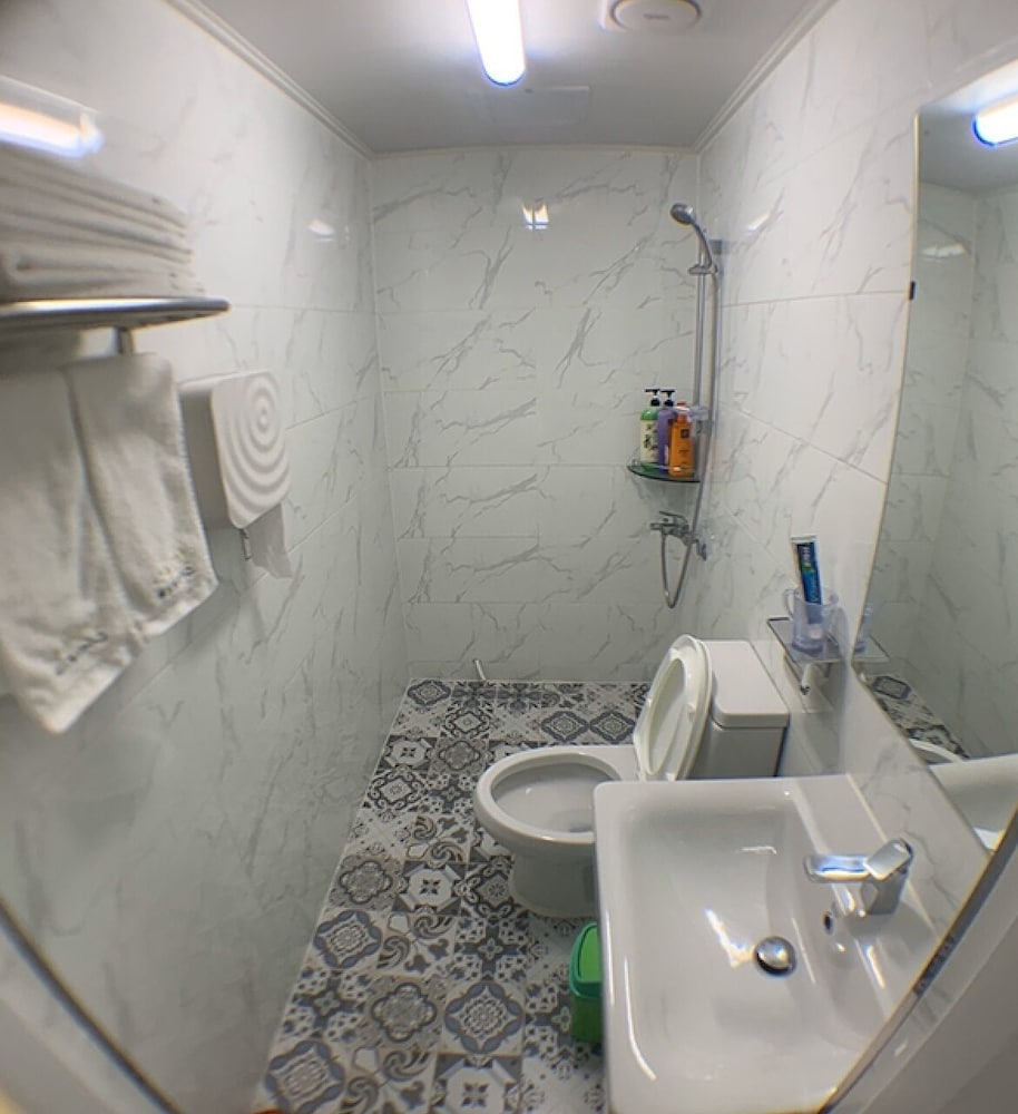 Фото Yeosu Nangman Guest House