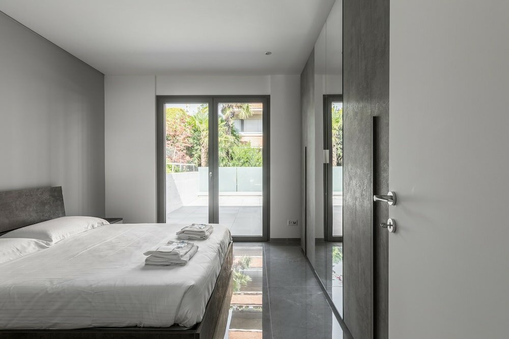 Фото Promenade Apartments