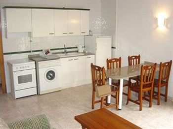 Фото Apartamentos Sunway Tara