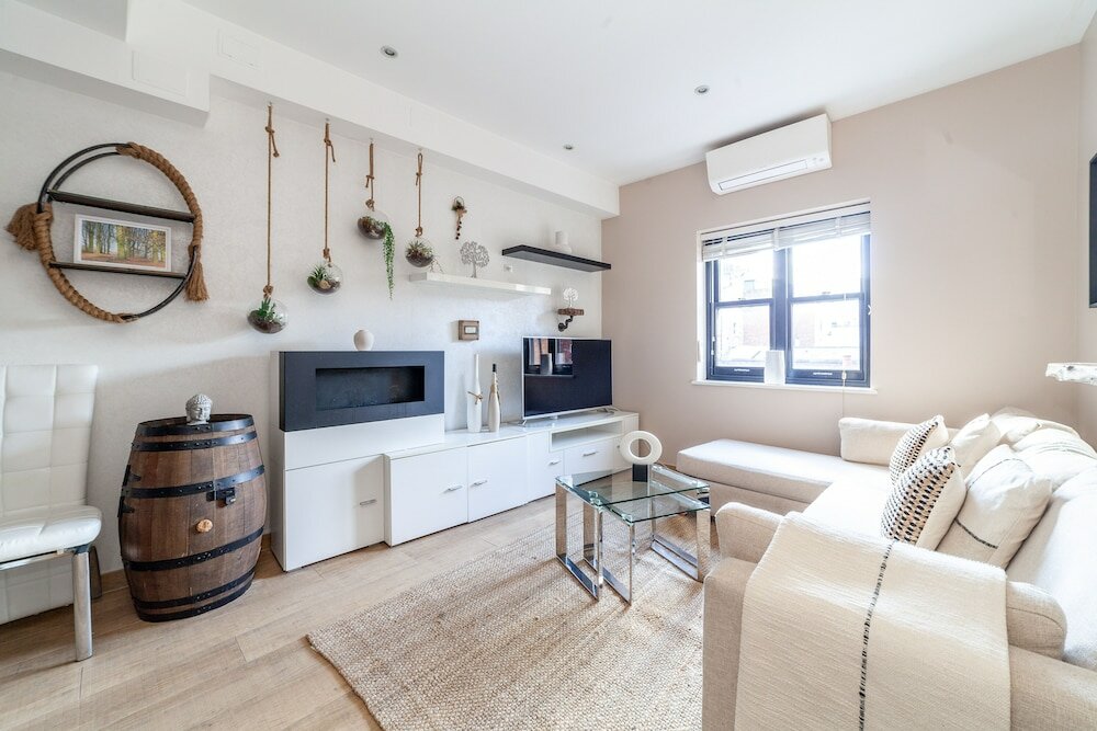 Фото The Ravenscourt Park Collection