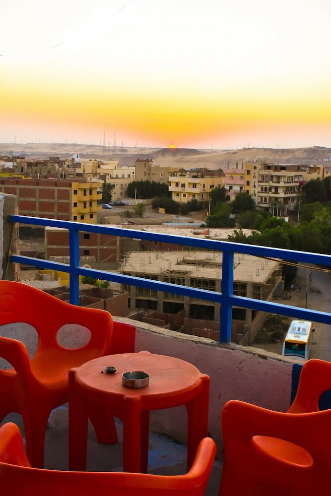 Фото Captain Guest House