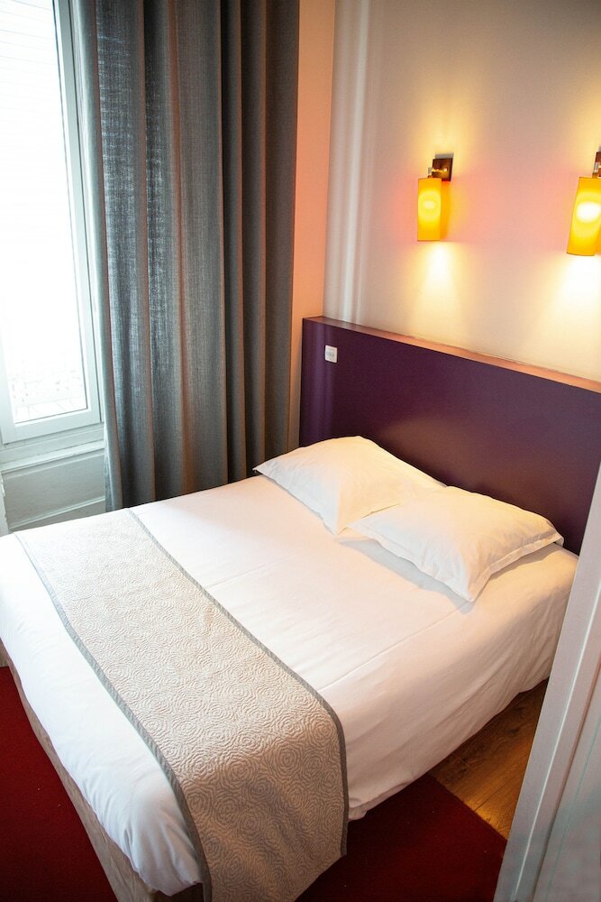 Фото Hotelo Lyon Charité