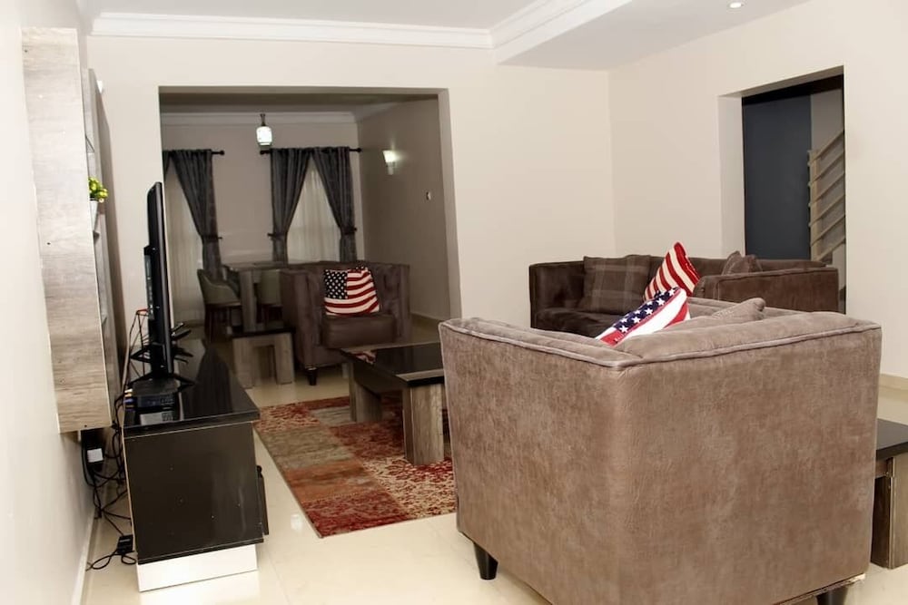 Фото Aden 360 Apartments by Intra