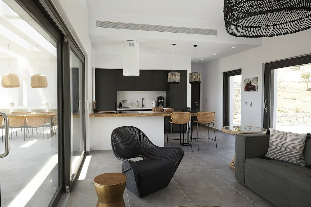 Фото Hidden Hill Villas