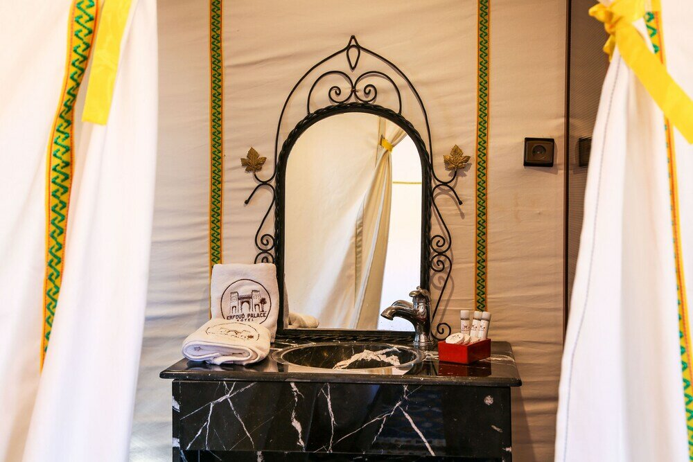 Фото Кемпинг Yakout Merzoga Luxury Camp